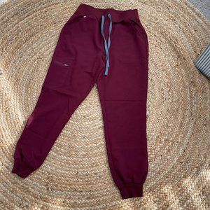 Figs Zamora Joggers Maroon Petite Small
